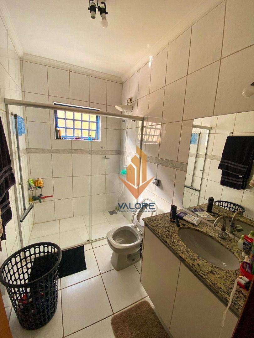 Casa à venda com 4 quartos, 280m² - Foto 14