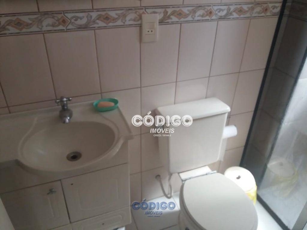 Apartamento à venda com 2 quartos, 74m² - Foto 31