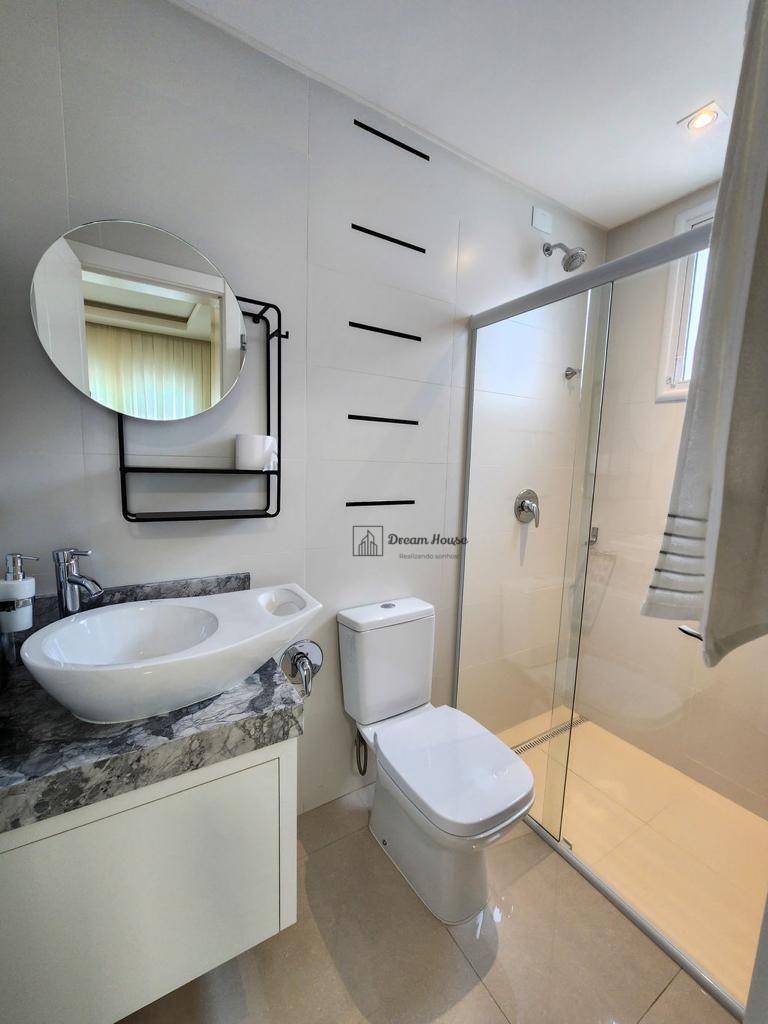 Apartamento à venda com 3 quartos, 149m² - Foto 19