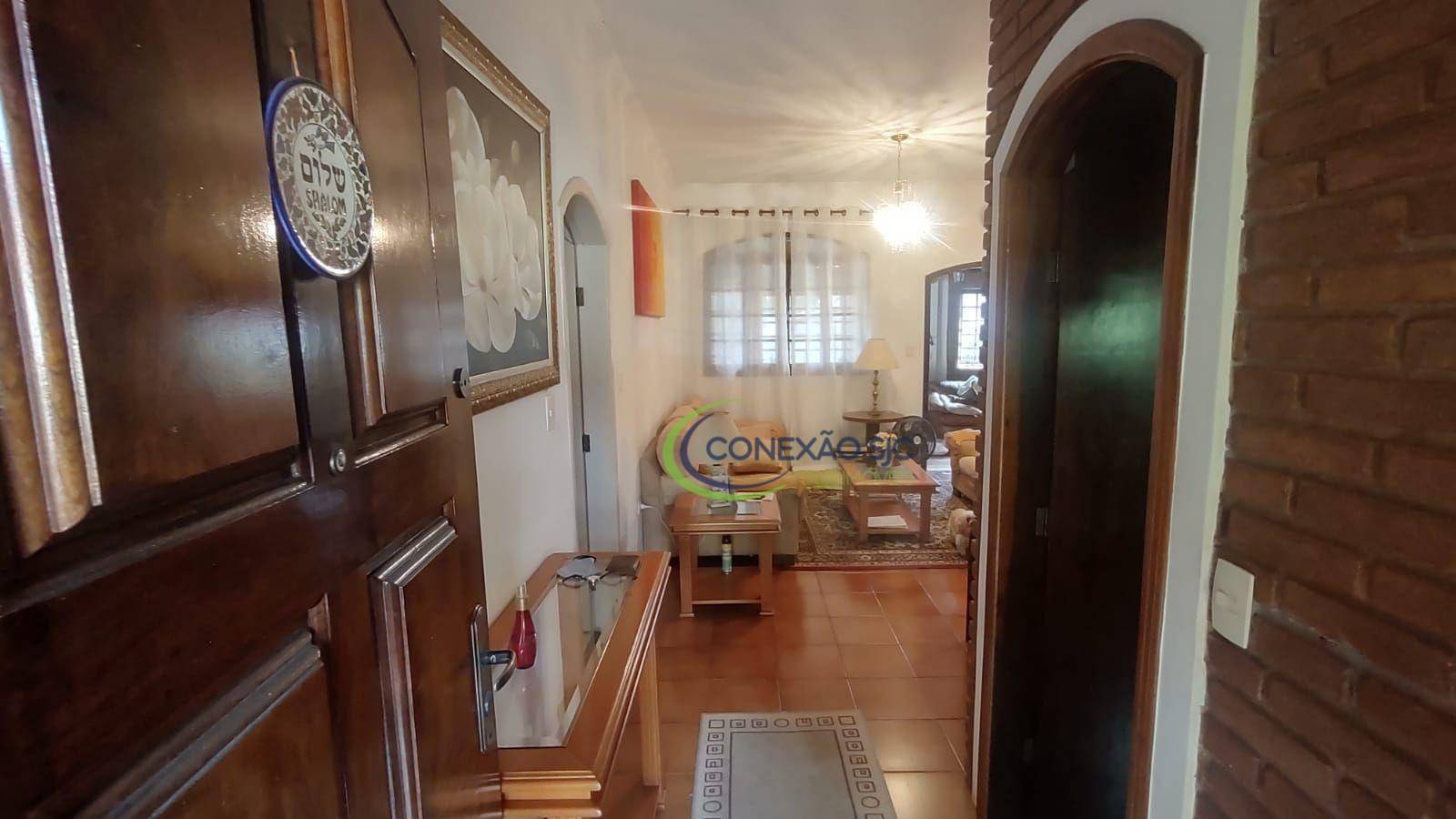 Casa à venda com 3 quartos, 181m² - Foto 4