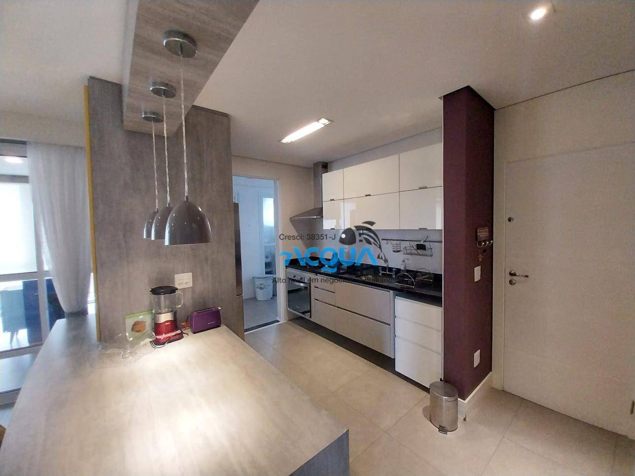 Apartamento à venda com 3 quartos, 135m² - Foto 4