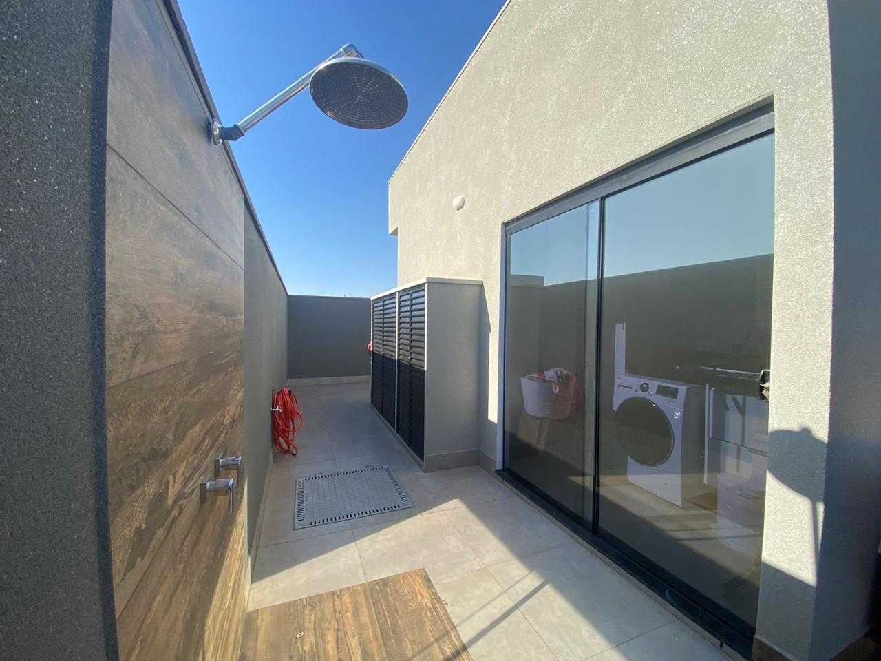 Casa à venda com 3 quartos, 210m² - Foto 11