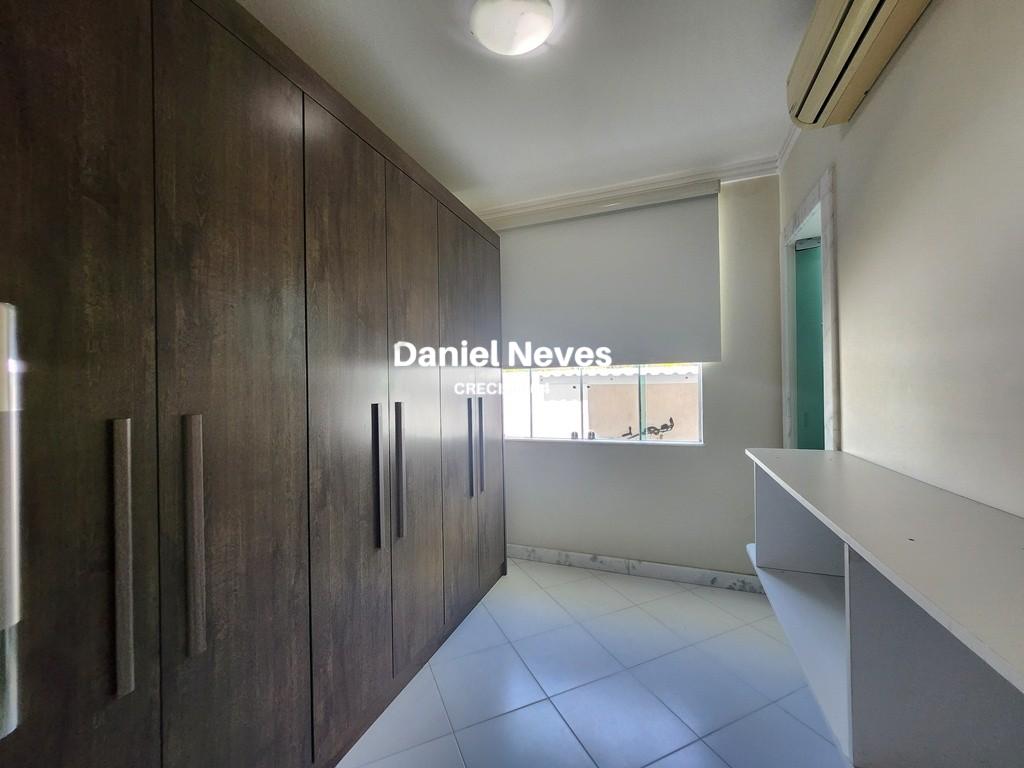 Casa de Condomínio à venda com 5 quartos, 202m² - Foto 21