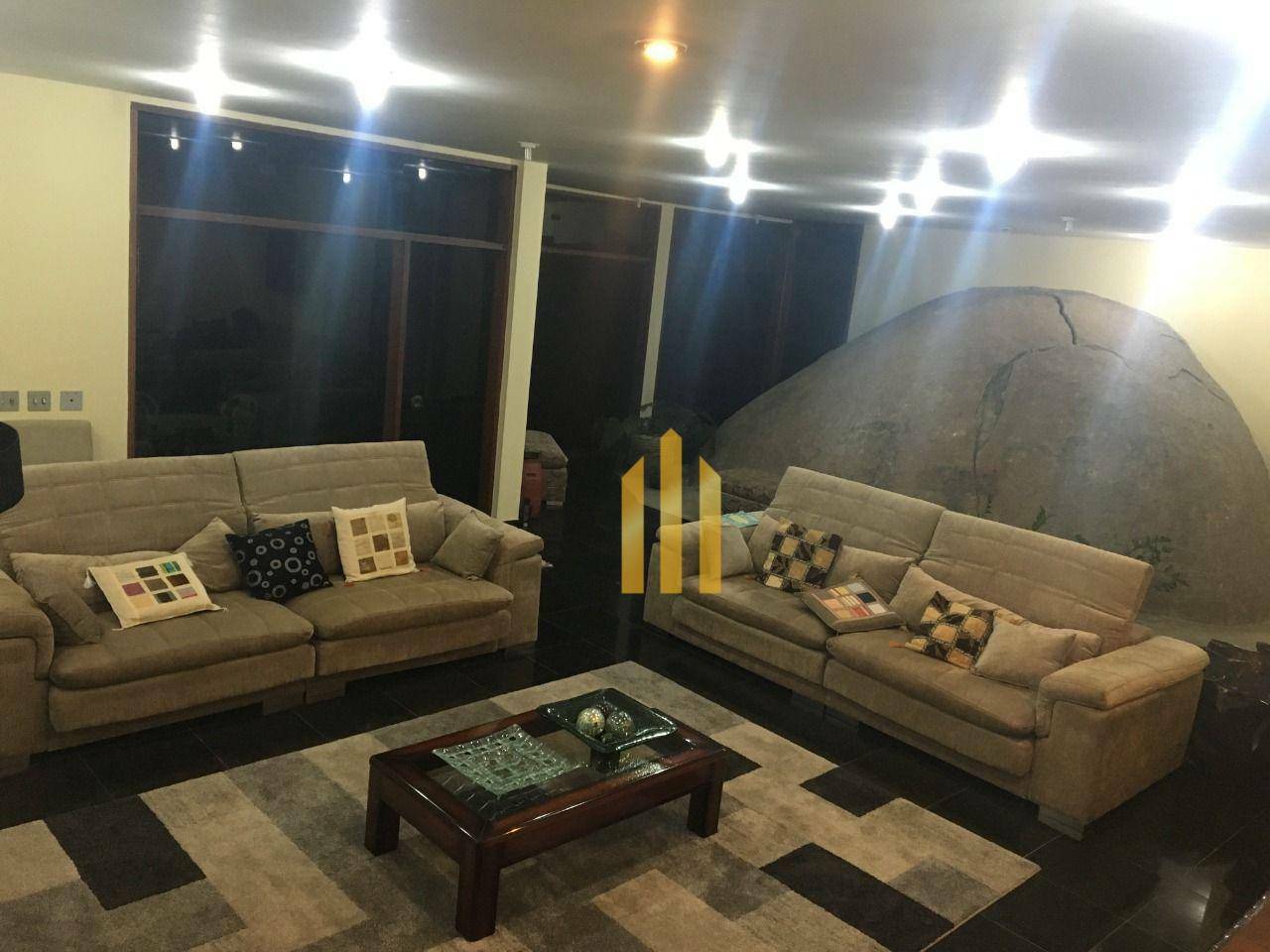 Sobrado à venda com 4 quartos, 980m² - Foto 4