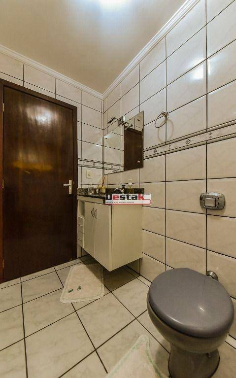 Sobrado à venda com 3 quartos, 181m² - Foto 18