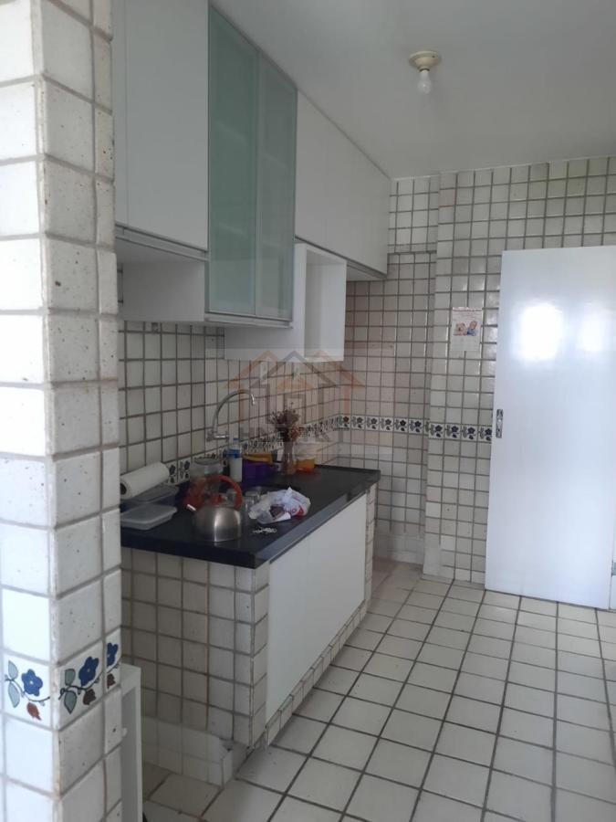 Apartamento à venda com 3 quartos, 81m² - Foto 16