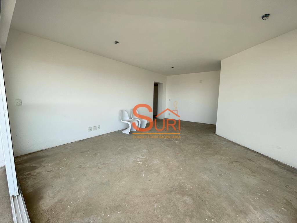 Apartamento à venda com 3 quartos, 160m² - Foto 6