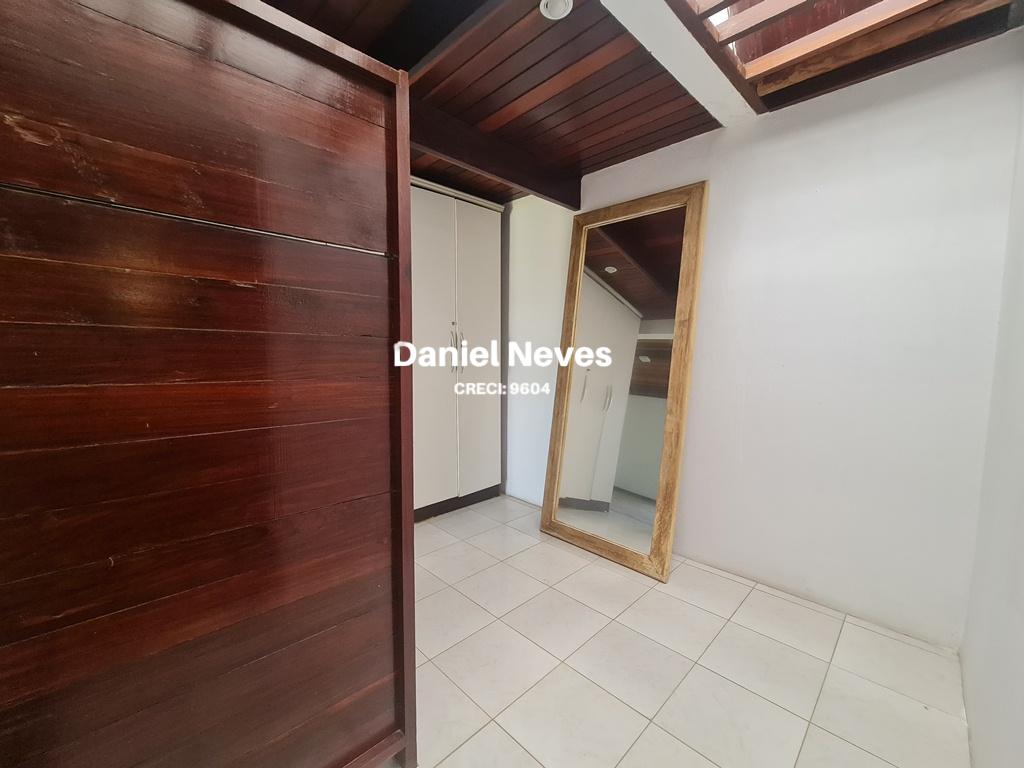 Casa à venda com 4 quartos, 334m² - Foto 27