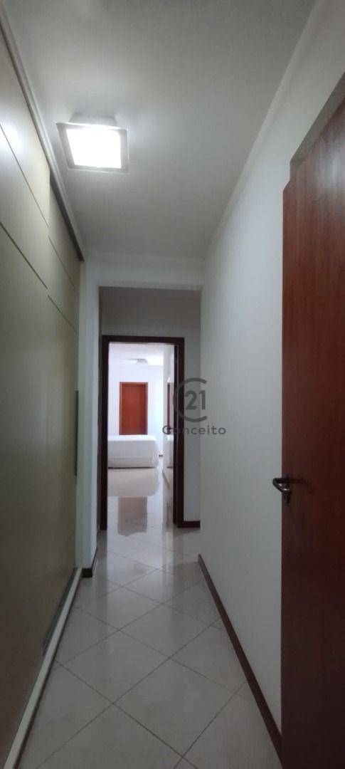 Apartamento para alugar com 3 quartos, 115m² - Foto 26