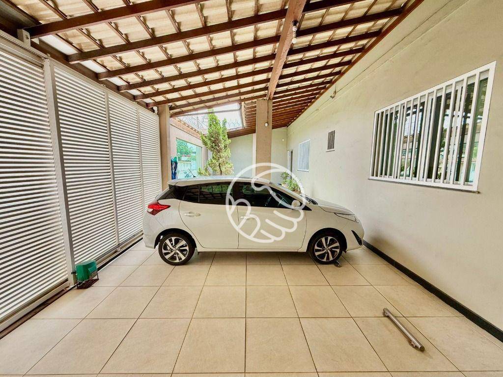 Casa, 4 quartos, 300 m² - Foto 4