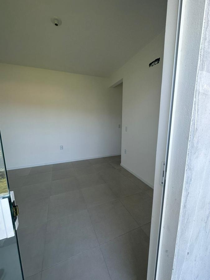 Apartamento à venda com 2 quartos, 63m² - Foto 3