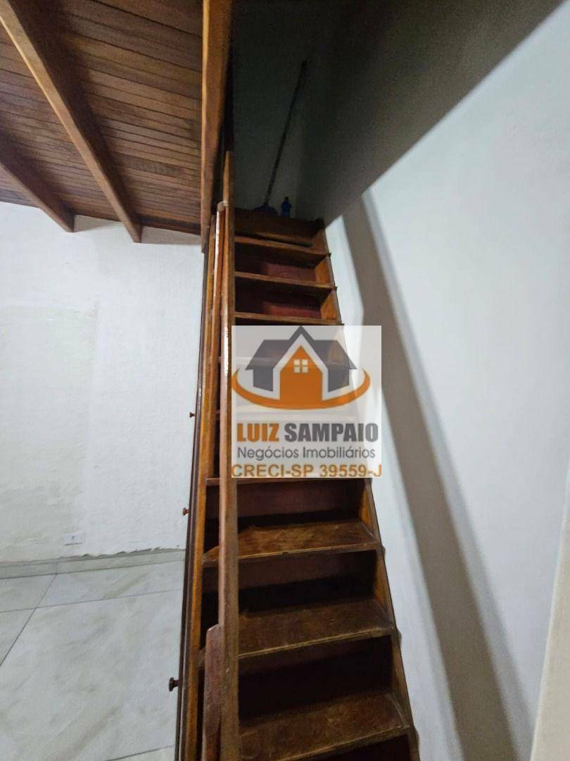 Sobrado à venda com 3 quartos, 233m² - Foto 32