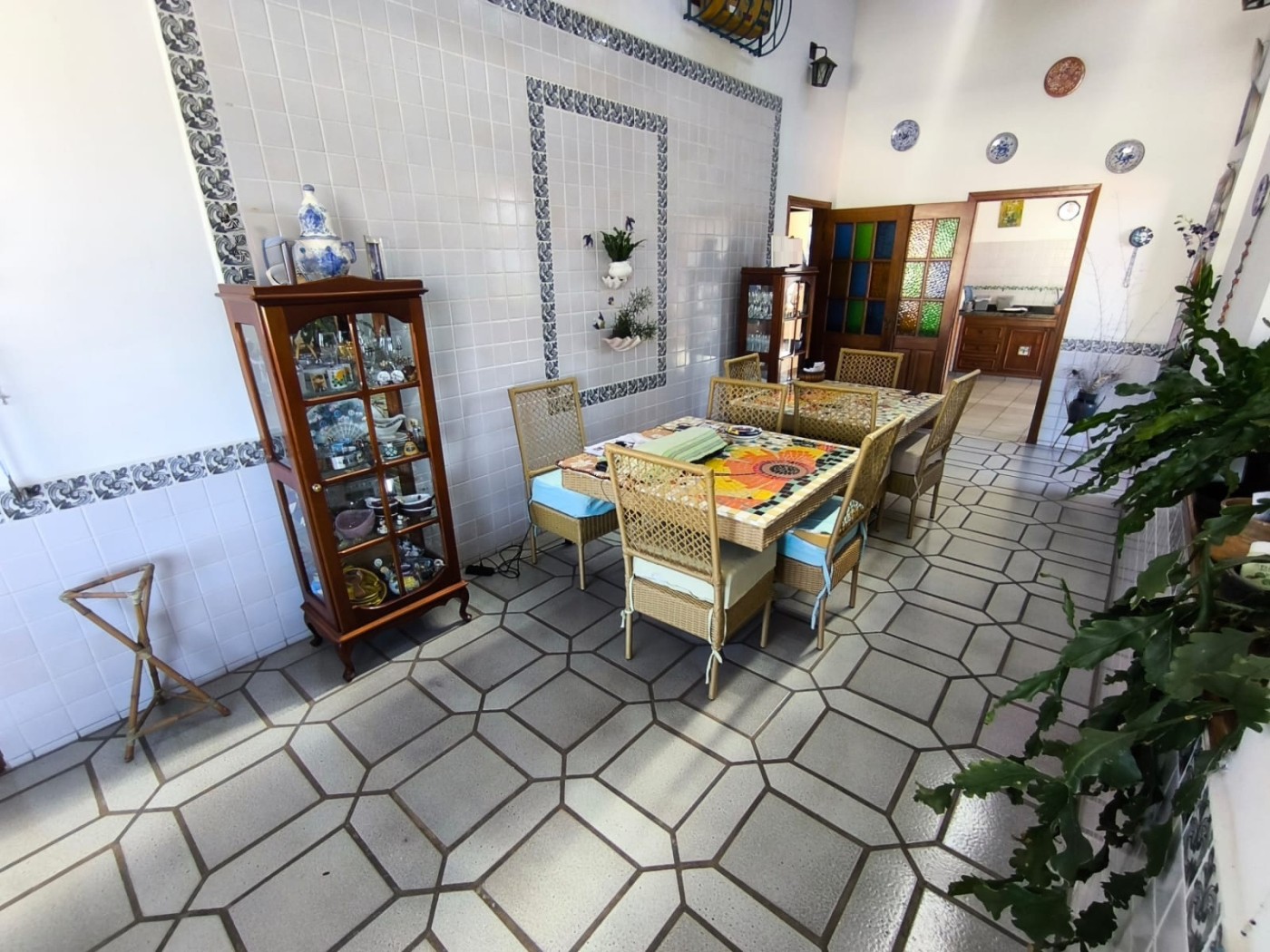 Casa à venda com 3 quartos, 327m² - Foto 8