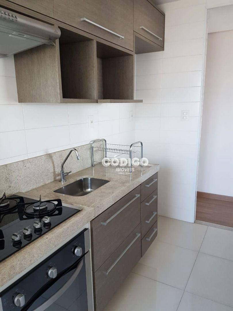 Apartamento à venda com 3 quartos, 64m² - Foto 20