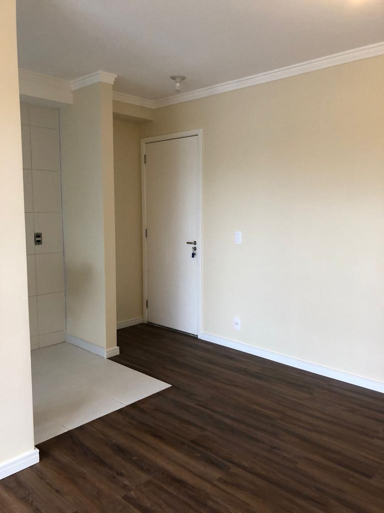 Apartamento à venda com 2 quartos, 63m² - Foto 4