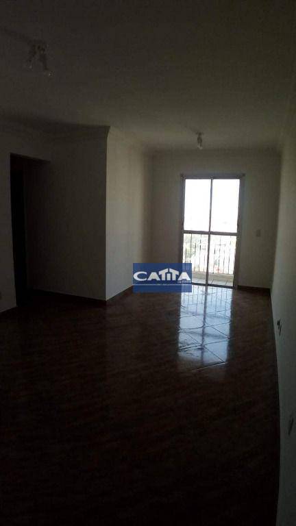 Apartamento à venda com 3 quartos, 62m² - Foto 4