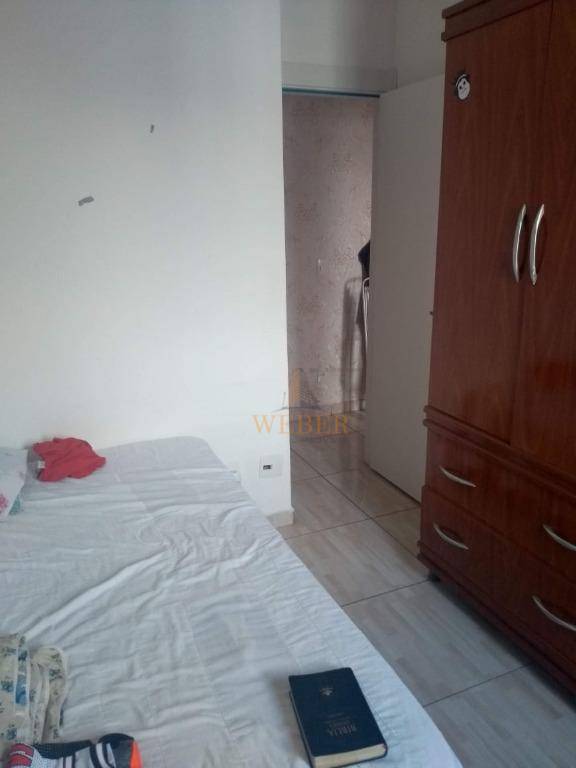 Apartamento à venda com 2 quartos, 50m² - Foto 18