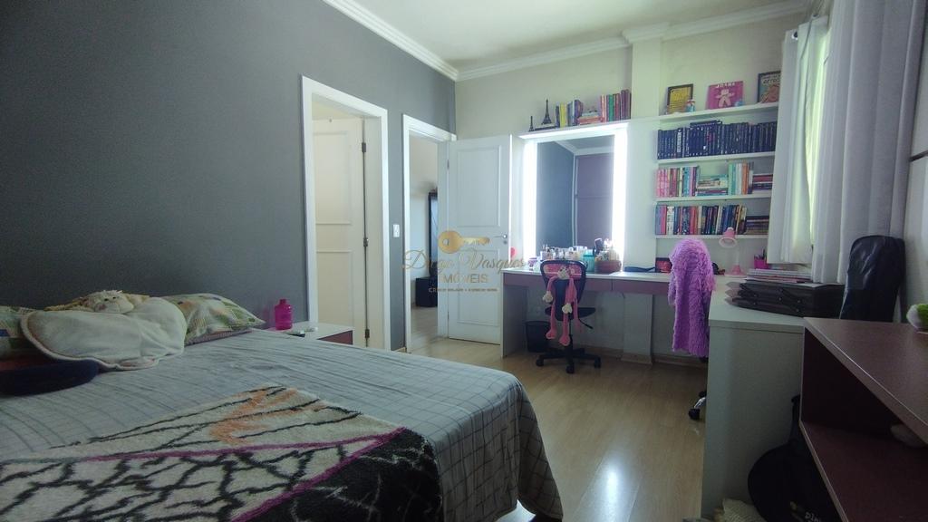 Casa à venda com 4 quartos, 900m² - Foto 28