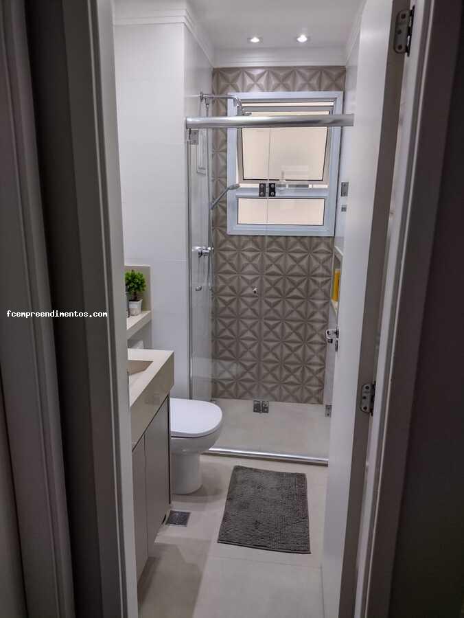 Apartamento à venda com 2 quartos, 66m² - Foto 12