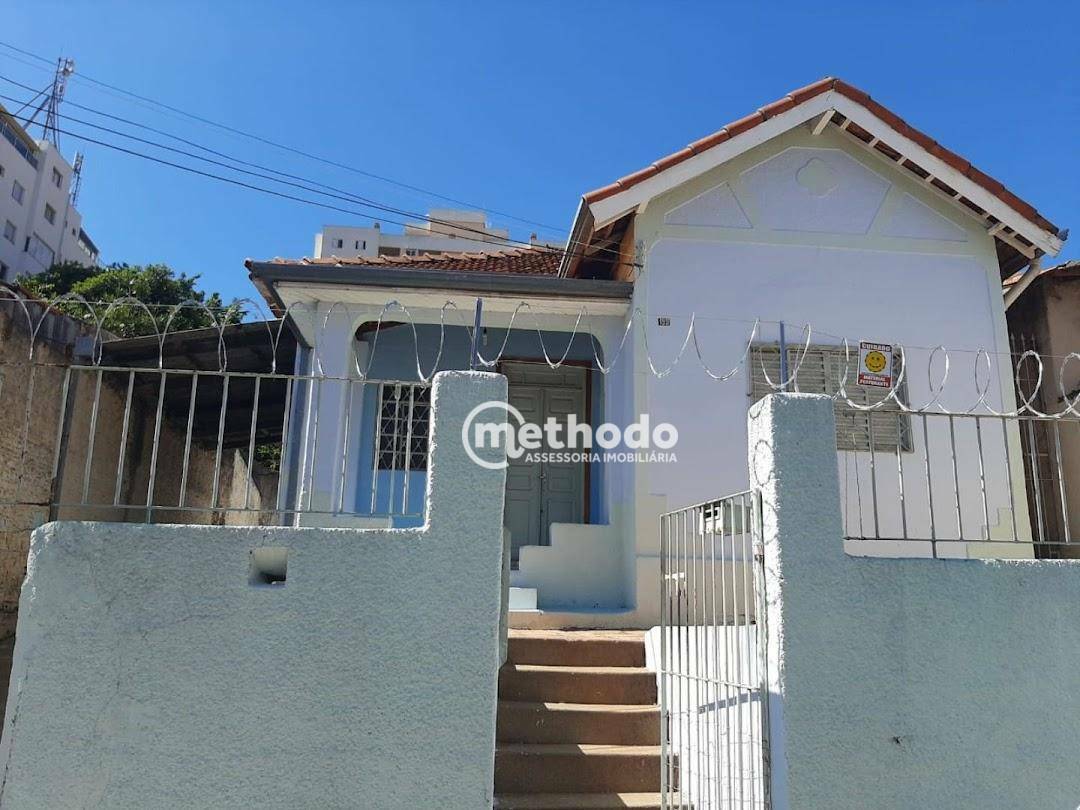 Casa à venda com 1 quarto, 120m² - Foto 2