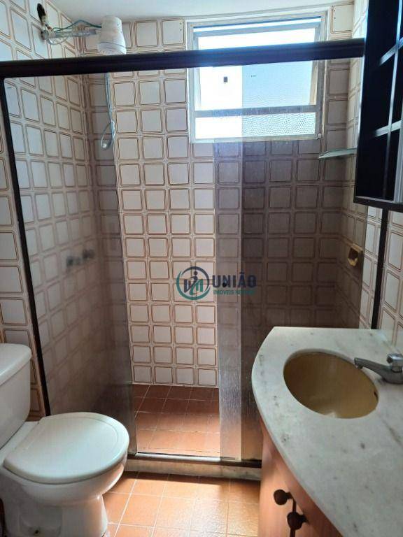 Apartamento à venda com 2 quartos, 75m² - Foto 13