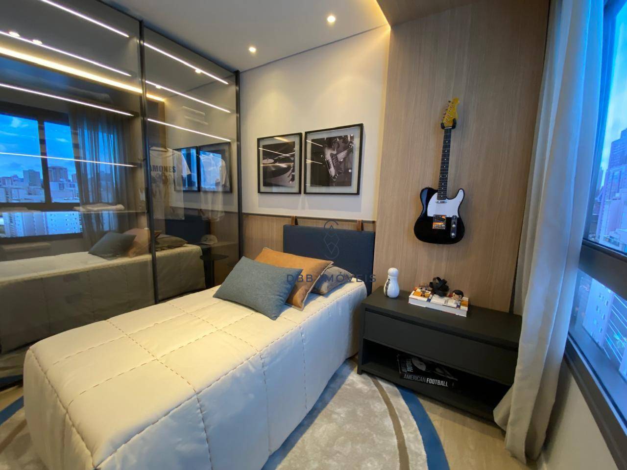 Apartamento à venda com 4 quartos, 199m² - Foto 17