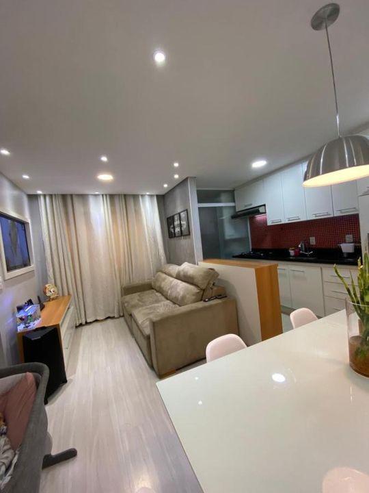 Apartamento à venda com 2 quartos, 56m² - Foto 1