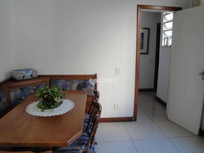 Apartamento à venda com 3 quartos, 112m² - Foto 3