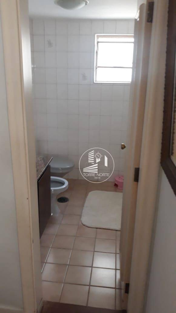 Apartamento à venda com 3 quartos, 115m² - Foto 29