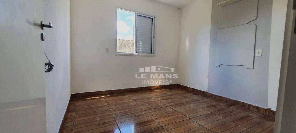 Apartamento para alugar com 2 quartos, 49m² - Foto 7