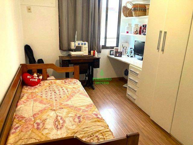 Apartamento à venda com 3 quartos, 138m² - Foto 7