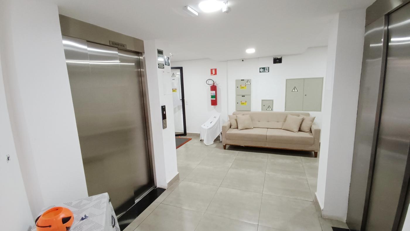 Apartamento à venda com 2 quartos, 40m² - Foto 22