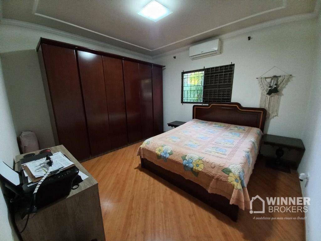 Casa à venda com 3 quartos, 203m² - Foto 5