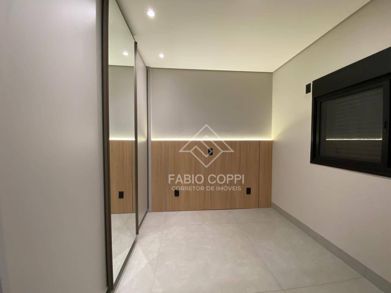 Casa de Condomínio à venda com 4 quartos, 261m² - Foto 23