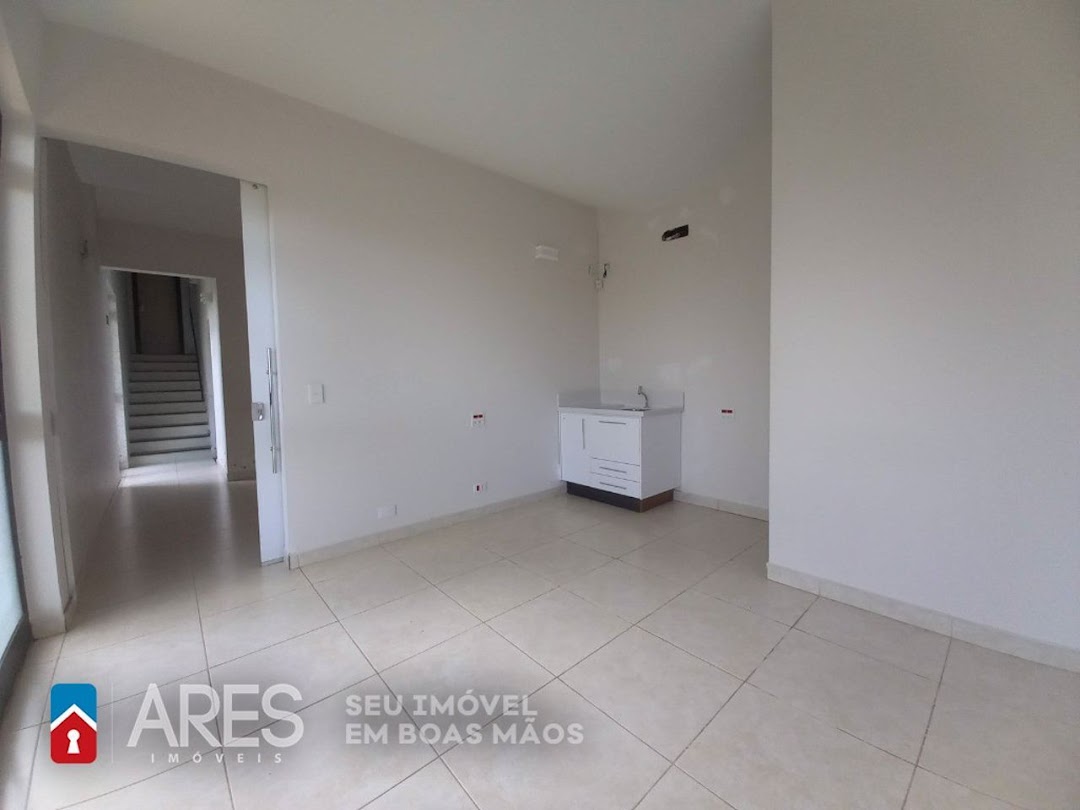 Casa para alugar com 3 quartos, 161m² - Foto 7