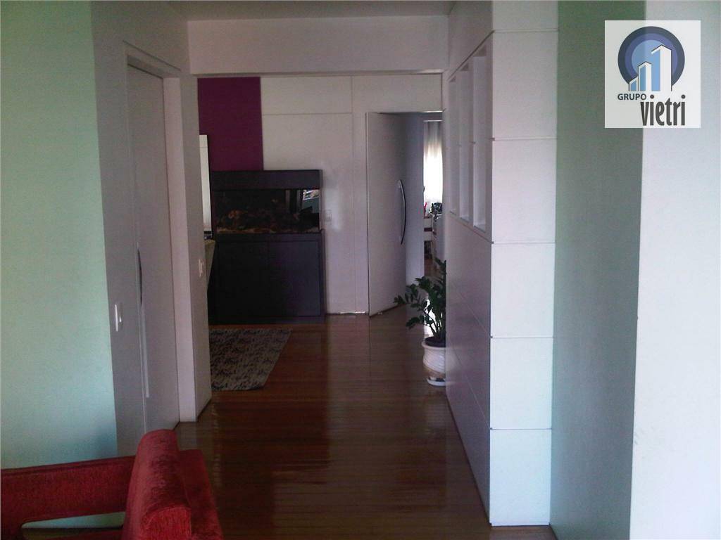 Apartamento à venda com 3 quartos, 200m² - Foto 33