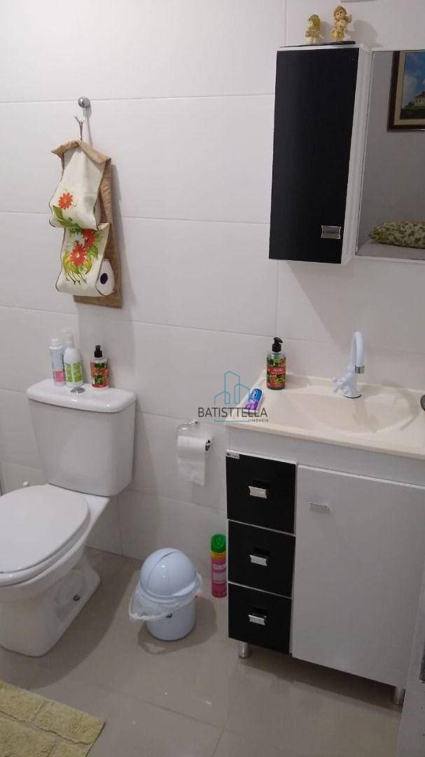 Apartamento à venda com 3 quartos, 74m² - Foto 11