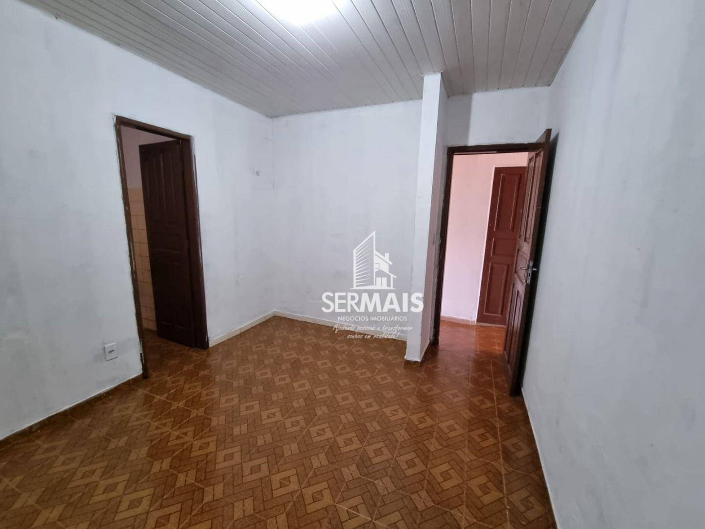 Casa à venda com 4 quartos, 110m² - Foto 12