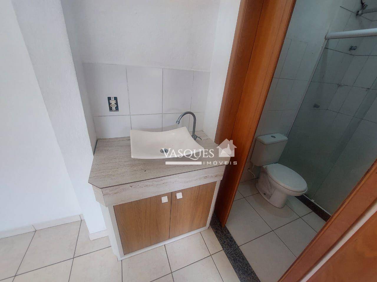 Apartamento para alugar com 1 quarto, 42m² - Foto 4