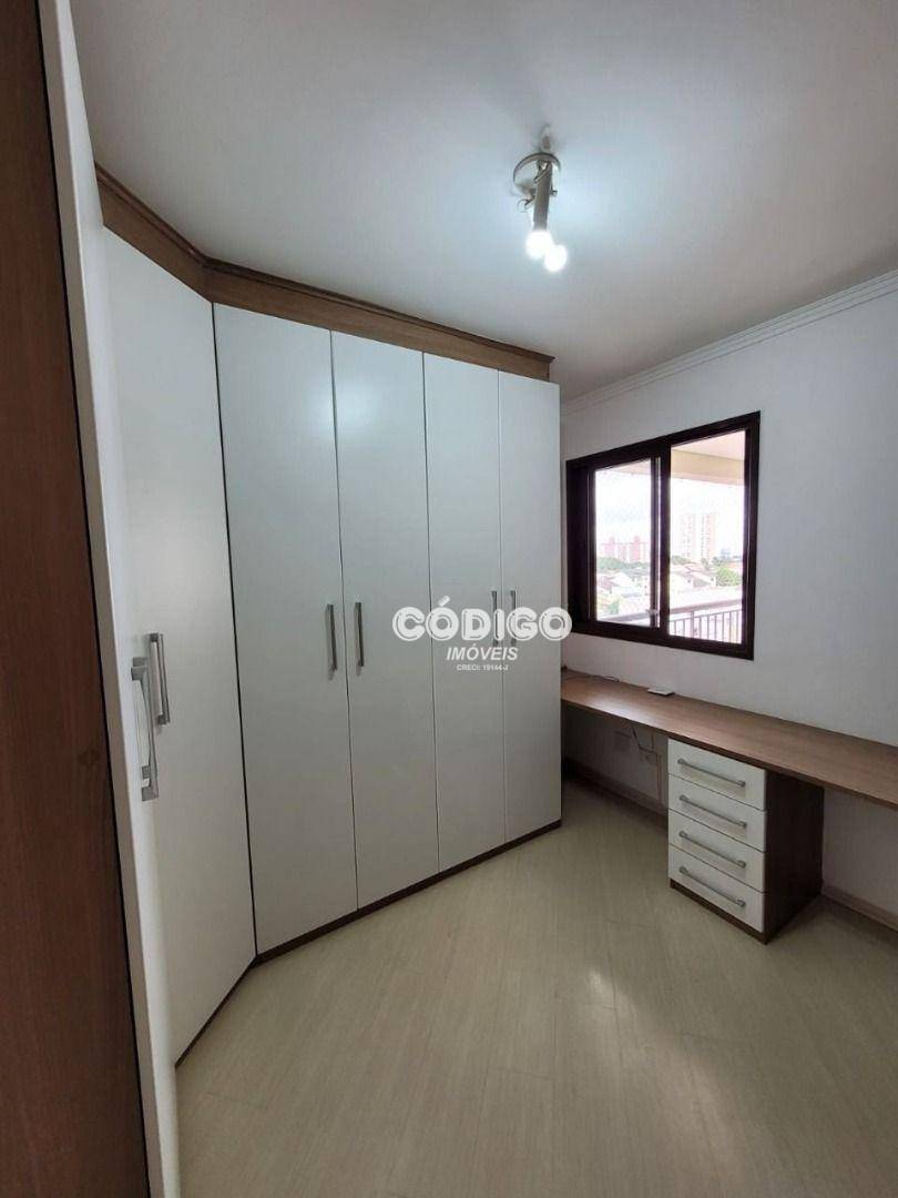 Apartamento à venda com 3 quartos, 97m² - Foto 18