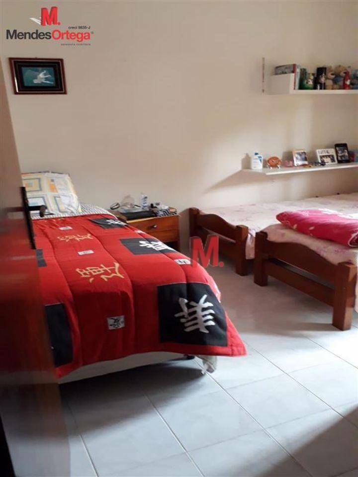 Apartamento à venda com 2 quartos, 72m² - Foto 12