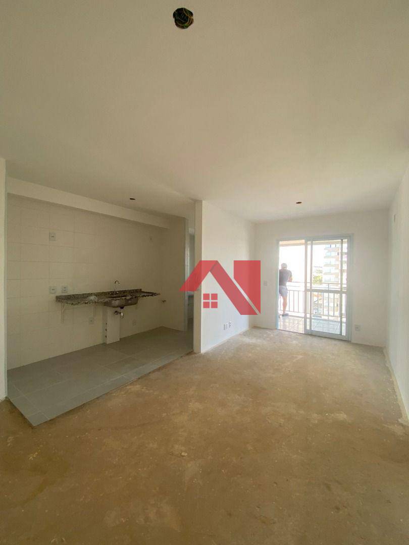 Apartamento à venda com 3 quartos, 75m² - Foto 2