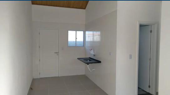 Casa à venda com 2 quartos, 44m² - Foto 4