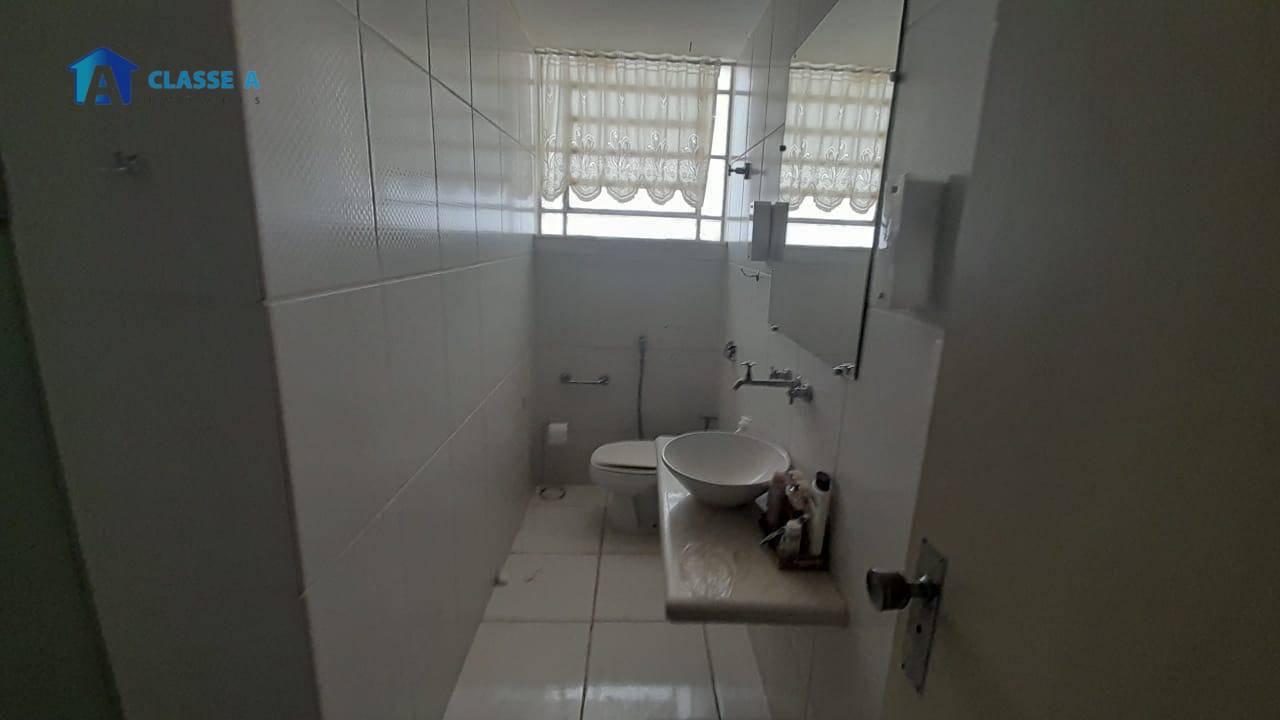 Casa à venda com 3 quartos, 200m² - Foto 36