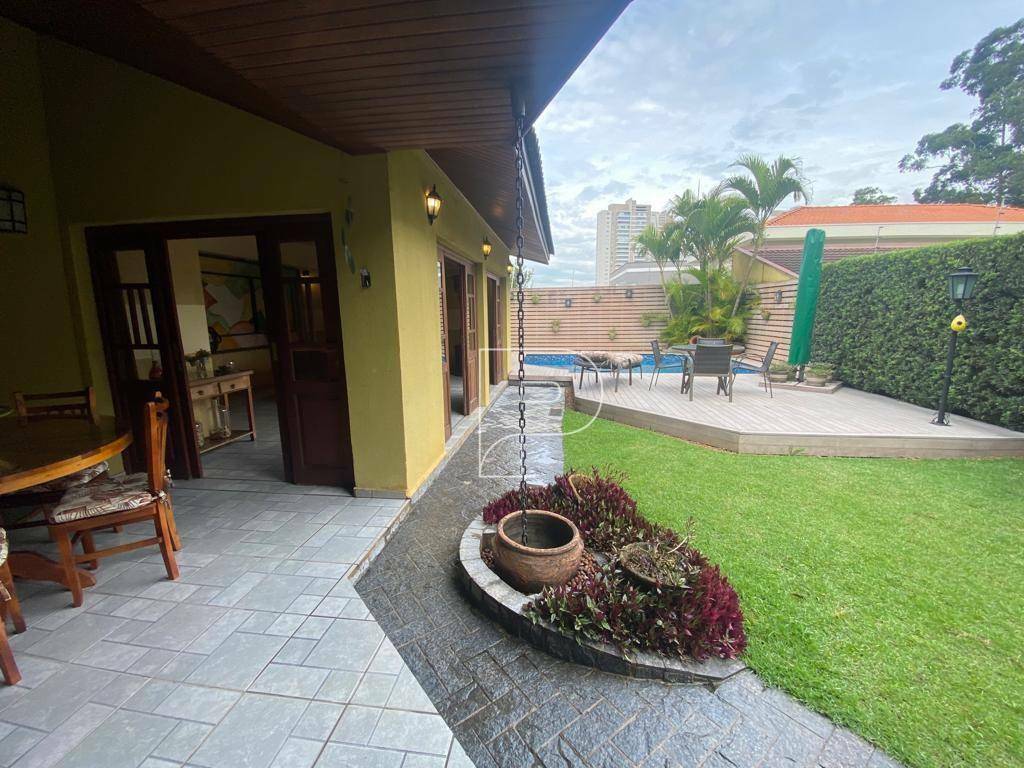 Casa de Condomínio à venda com 3 quartos, 300m² - Foto 21