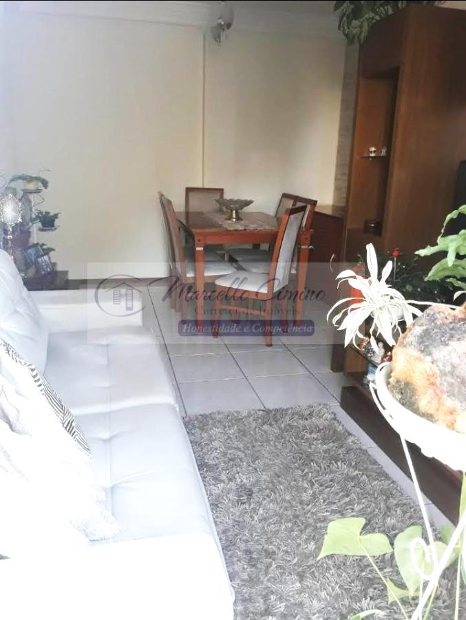 Apartamento à venda com 3 quartos, 67m² - Foto 2