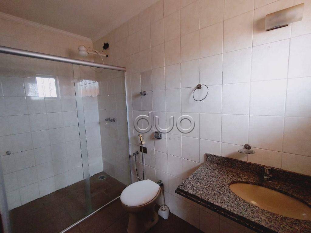 Casa à venda e aluguel com 4 quartos, 265m² - Foto 14
