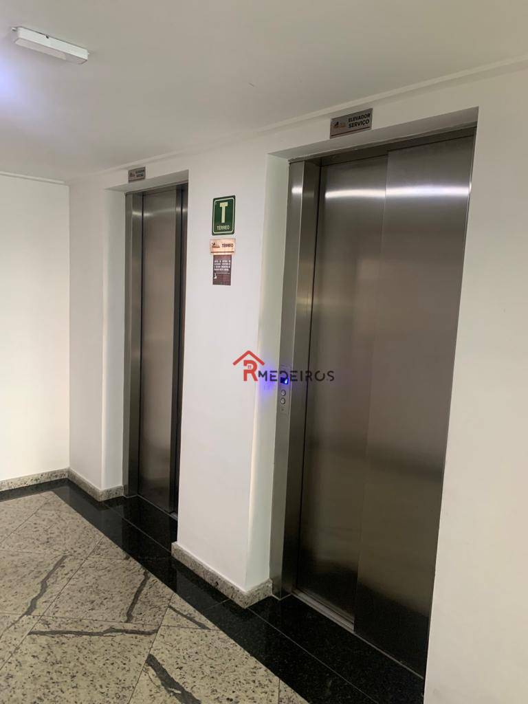 Apartamento à venda com 2 quartos, 75m² - Foto 7