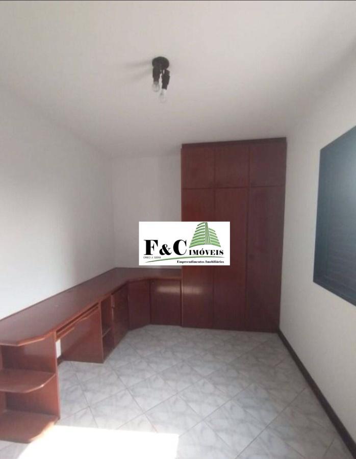 Apartamento à venda com 3 quartos, 86m² - Foto 11