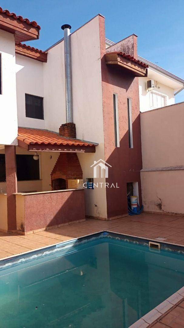 Casa de Condomínio à venda com 3 quartos, 330m² - Foto 36